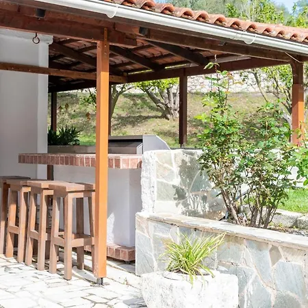 House 'to Abeli'