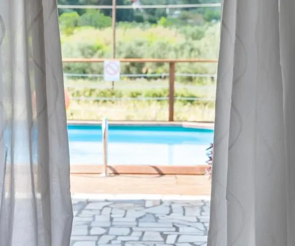 House 'to Abeli'